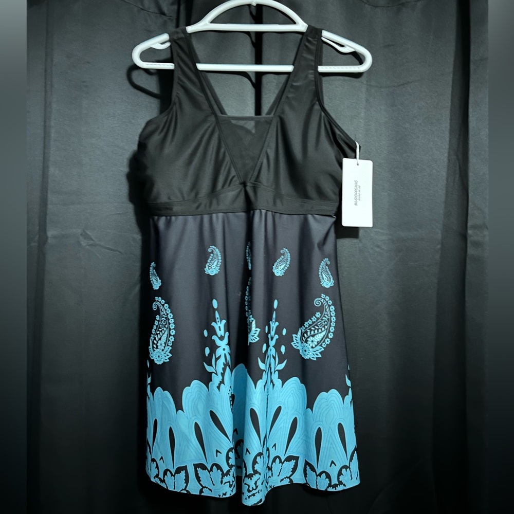 Swimsuit, NWT, size 14-16.